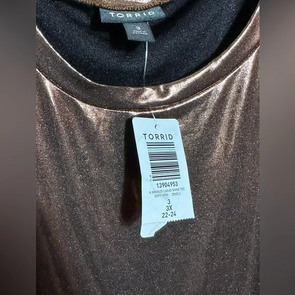 💙Torrid Liquid Bronze Metallic Crewneck T-Shirt - Picture 7 of 9